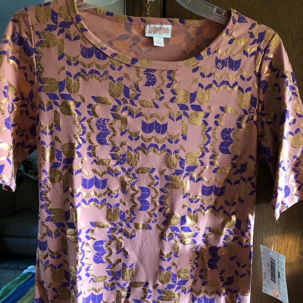 Lularoe Elegant Gigi Short sleeve top